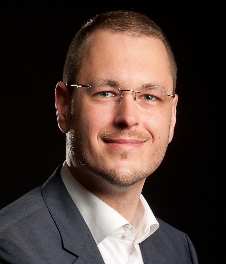 András Botos